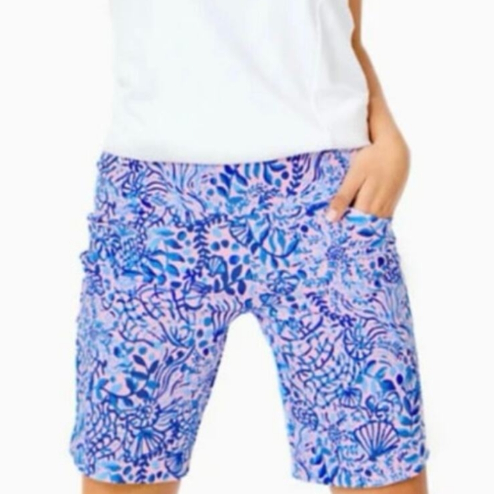 Lilly Pulitzer UPF 50+ Luxletic 9" Reid Short Size 8